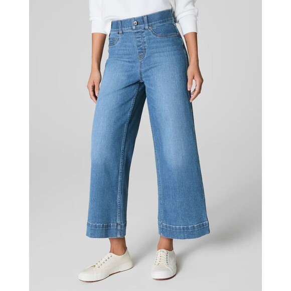 Sliming SPANXshape™ Original EveryWear Cropped High Waist Wide Leg Jeans, XS - Picture 2 of 8